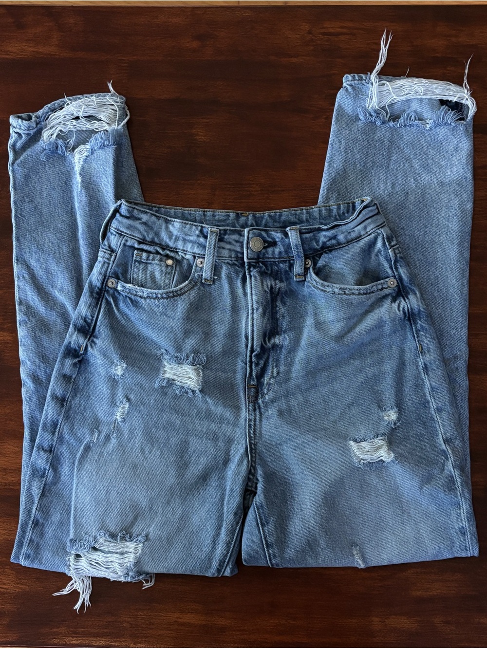H&M Mom Jean Ultra High Waist Ripped Distressed Jeans Women’s 2